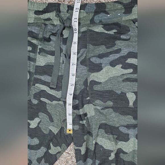 Express Camo Green Joggers - Picture 3 of 6